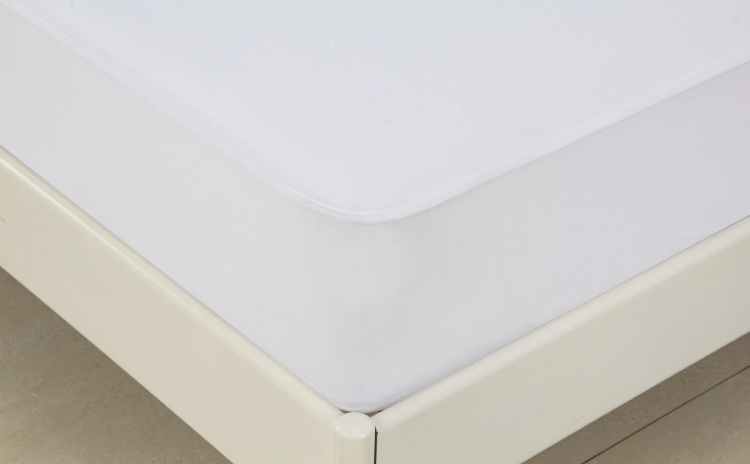 Soft, Breathable, Durable & Washable Polyester-Spandex Bed Mattress Protector for Comfort & Protection