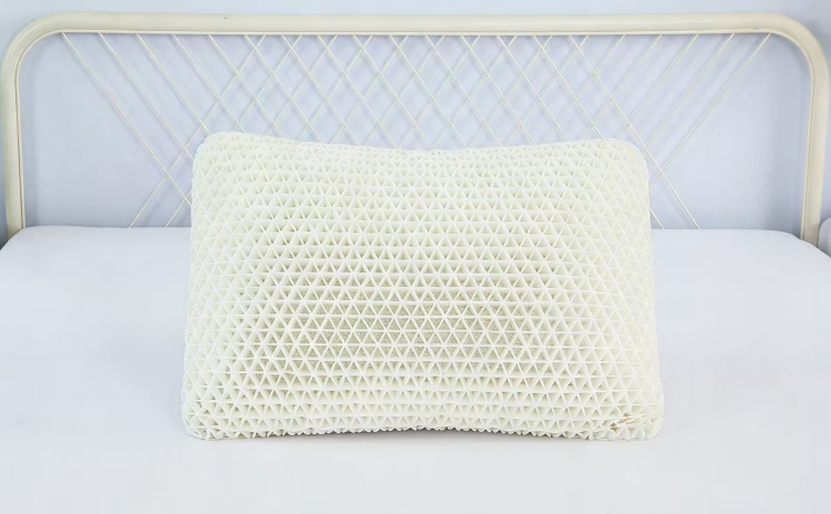 Hypoallergenic Cooling TPE Pillow Cover Breathable Sweat-Resistant Pillowcase for Night Sweats & Hot Sleepers